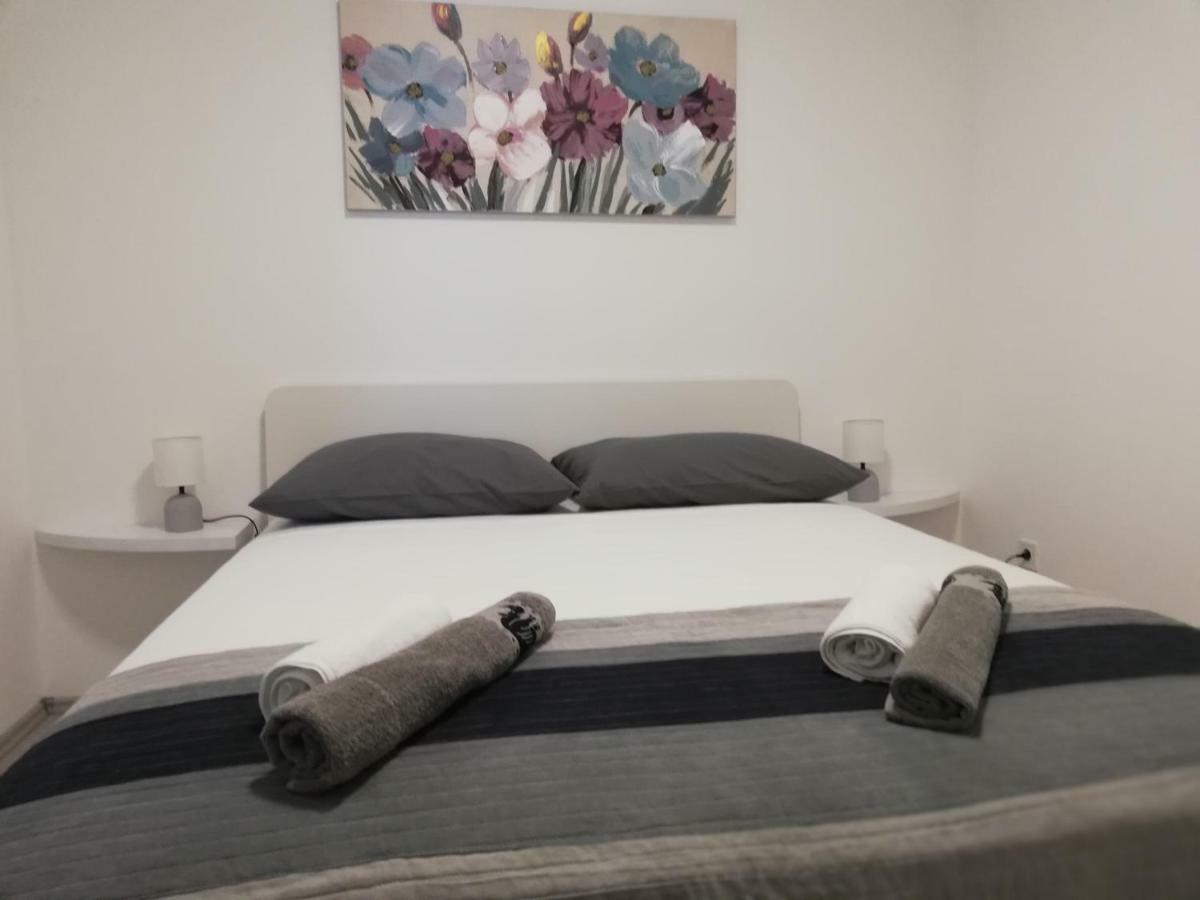 Modern Apartment Near Split & Trogir Kaštela 外观 照片